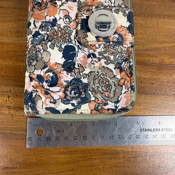 Vera Bradley Floral Quilted Cotton Turn-lock Zip Around Wallet Navy Coral Sage - Picture 8 of 8
